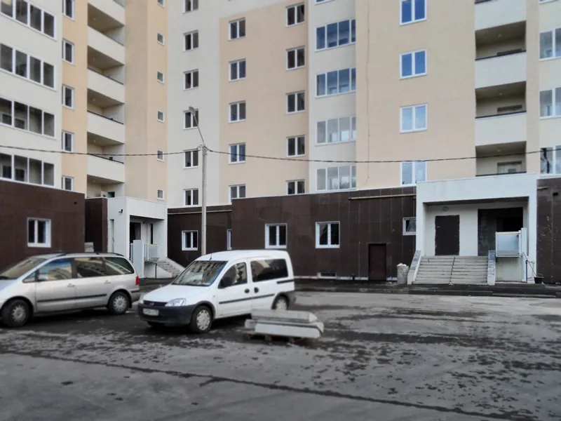 Как установить подъемник для инвалидов в подъезд жилого дома?