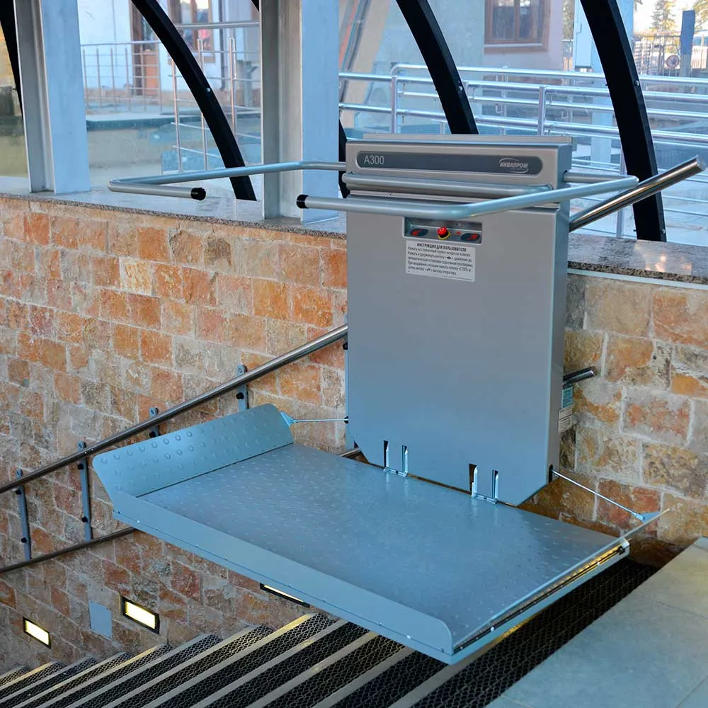 Инвалидный подъемник наклонного перемещения