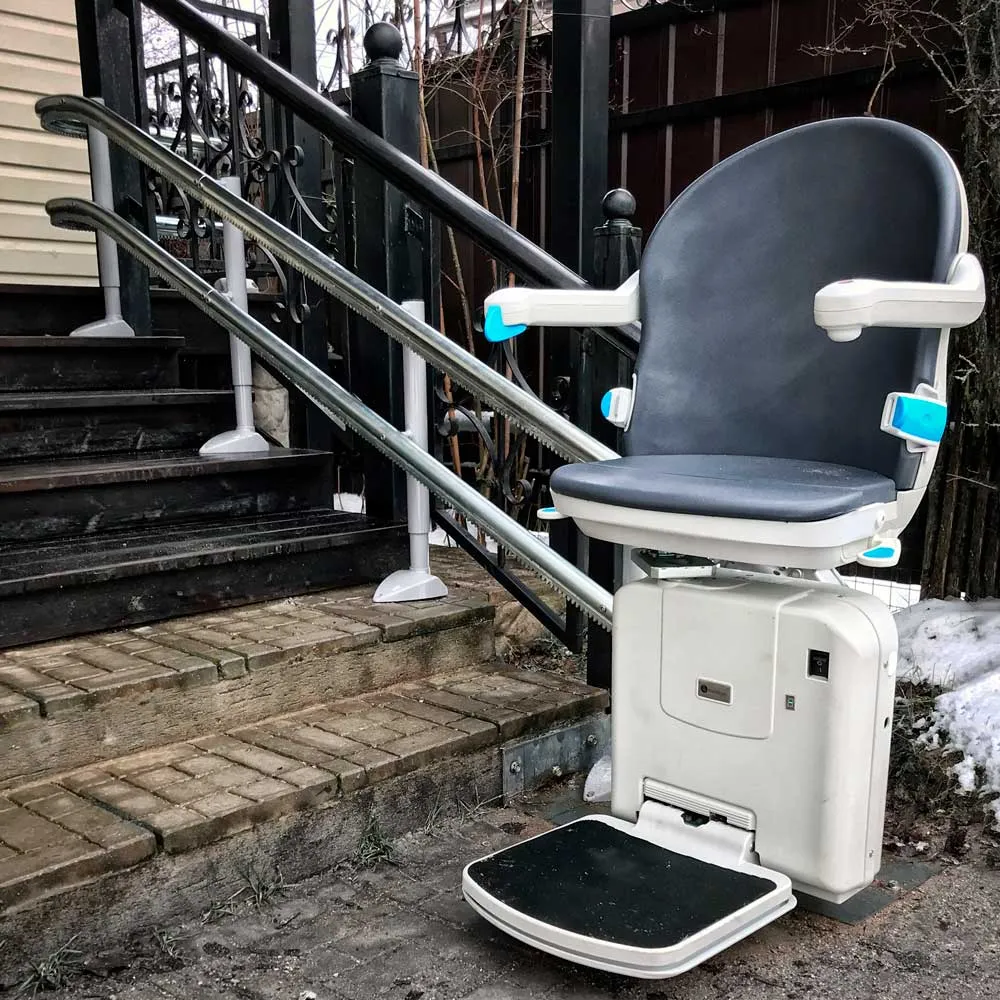 Подъемник для инвалидов уличный