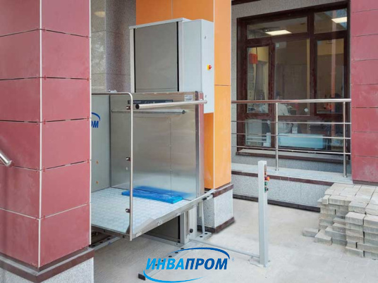 вертикальный подъемник для инвалидов - общежитие МФТИ